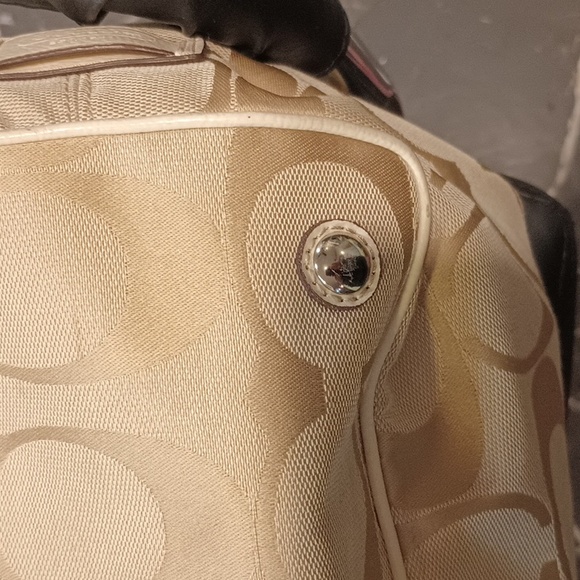 Coach handbag - Picture 11 of 16